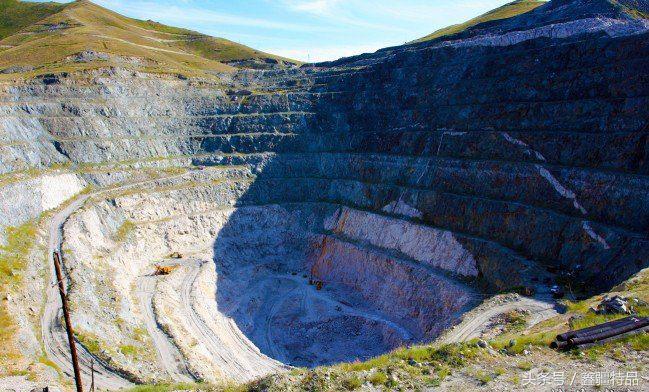 新疆戈壁海蓝宝石一克拉多少钱,新疆阿勒泰戈壁海蓝宝石原石