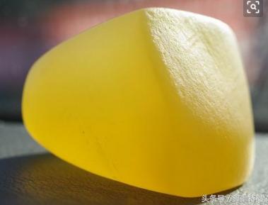 新疆戈壁海蓝宝石一克拉多少钱,新疆阿勒泰戈壁海蓝宝石原石