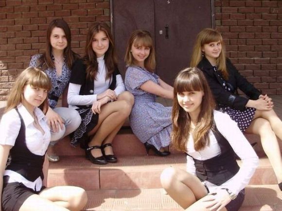 实拍那些生活在中国的俄罗斯洋妞金发碧眼模特身材