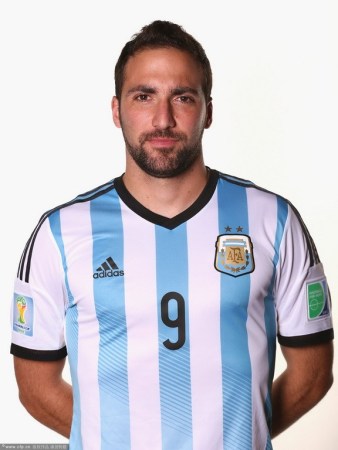 阿根廷：三个和尚没水喝，更何况四个和尚