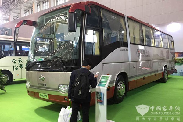 海格定制城市客车亮相天津客车展