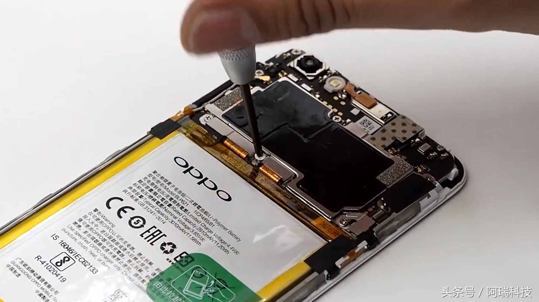 oppor9s鎷嗚В瑙嗛鏁欑▼,oppor9s鎷嗘満璇︾粏鍥捐В