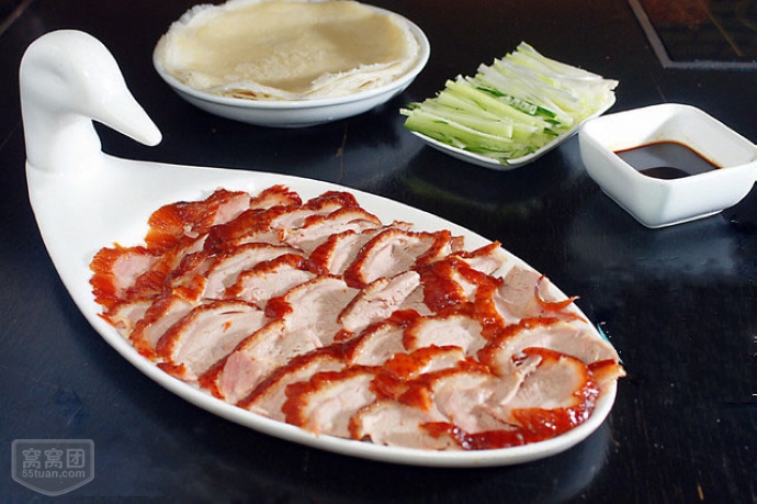 “天下美味”笑傲群雄的“北京烤鸭”