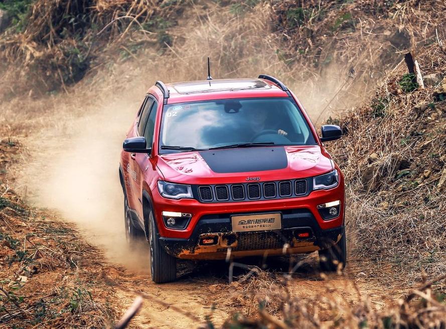 24款jeep大切诺基,2023款jeep指南者四驱高性能版