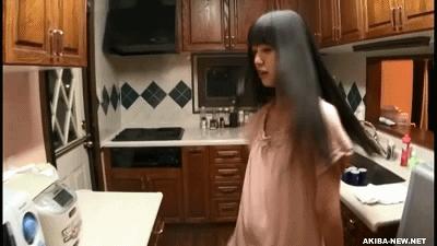 一根香蕉开啤酒瓶，你也可以