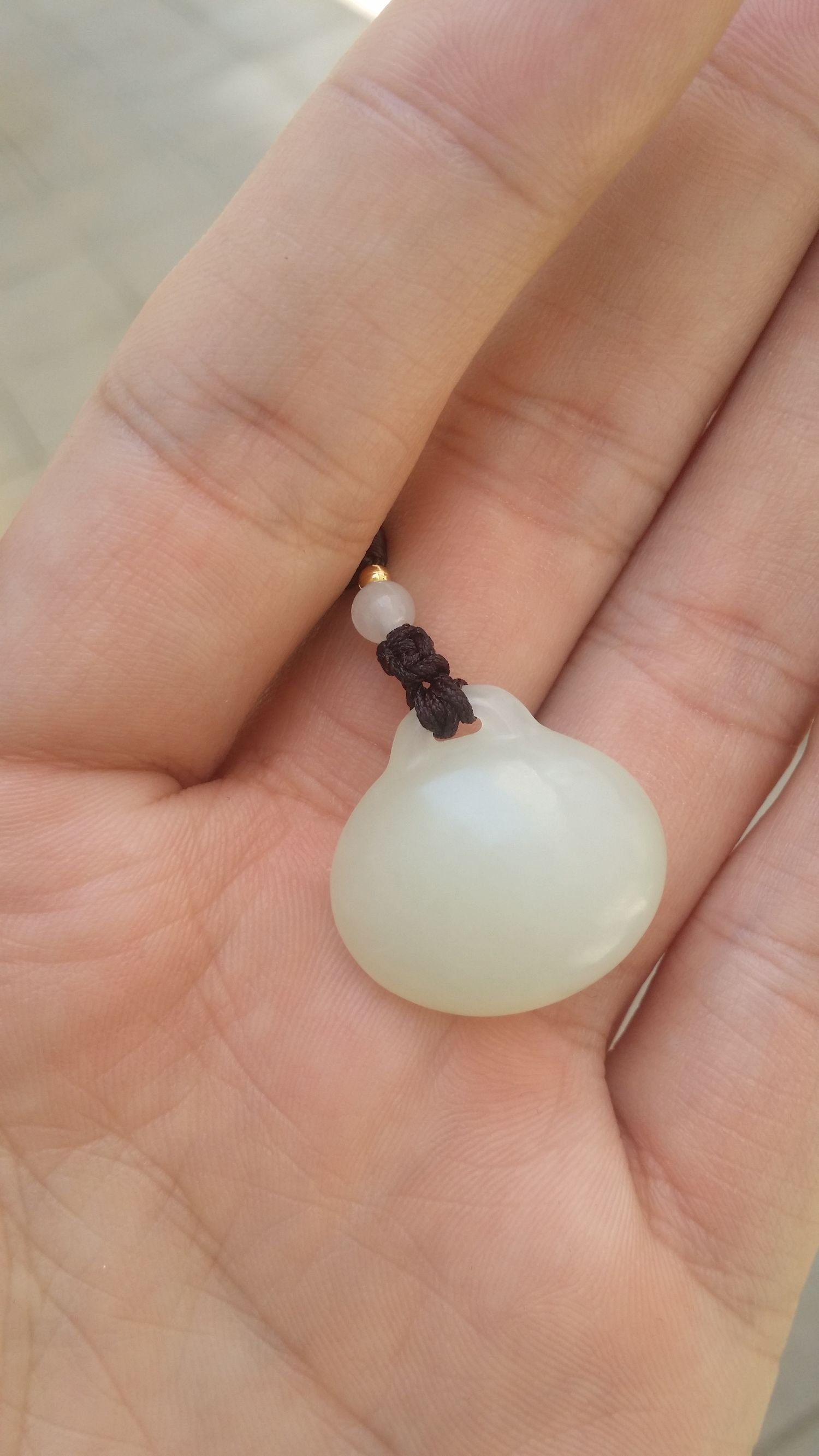 说一下我入手的第一块小石头（和田玉锁）