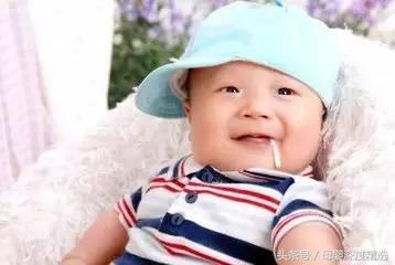 宝宝鹅口疮用制霉素片后吐奶,宝宝得了鹅口疮会导致干呕吗