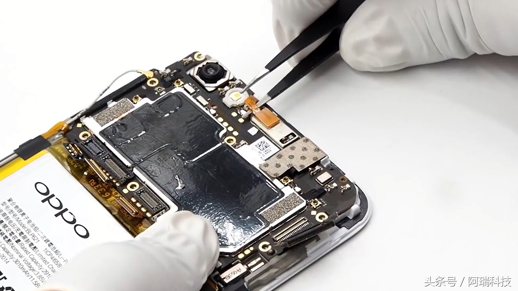 oppor9s鎷嗚В瑙嗛鏁欑▼,oppor9s鎷嗘満璇︾粏鍥捐В