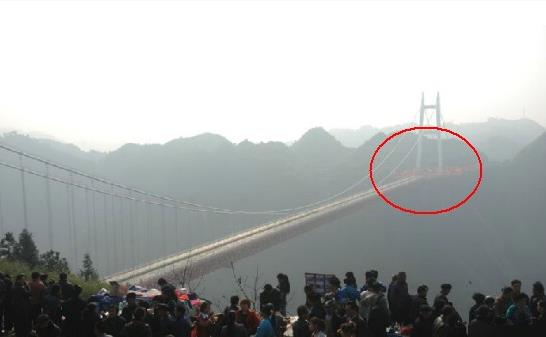 一张诡异的图片看懂就觉得恐怖,十个诡异惊悚图片