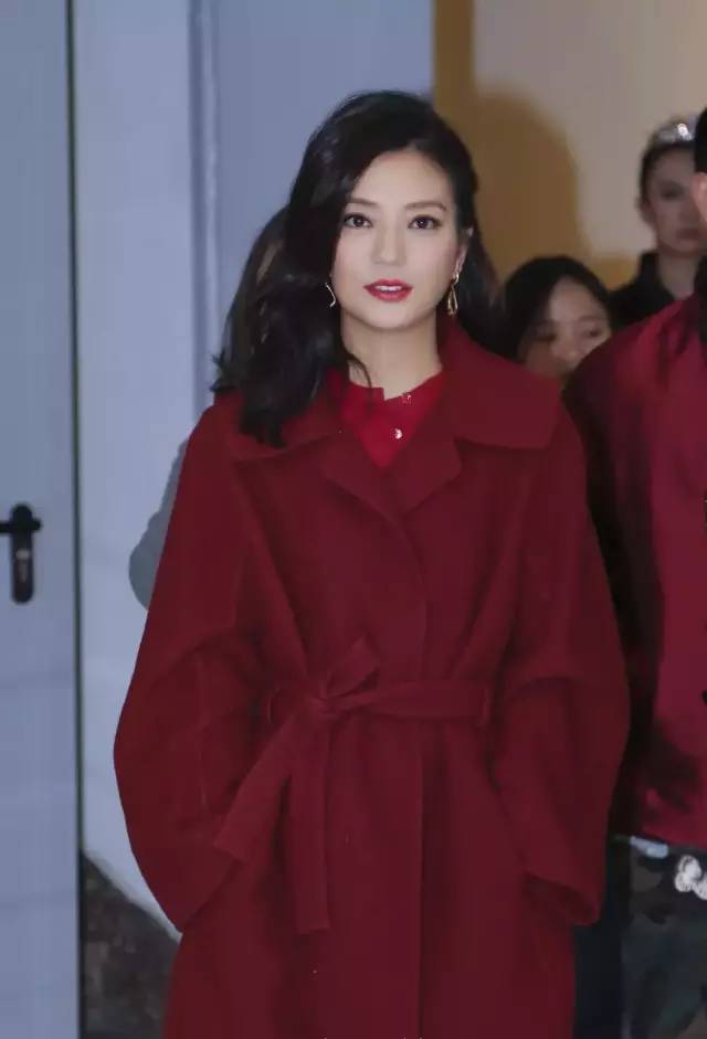 历年春晚服装,今年央视春晚服装