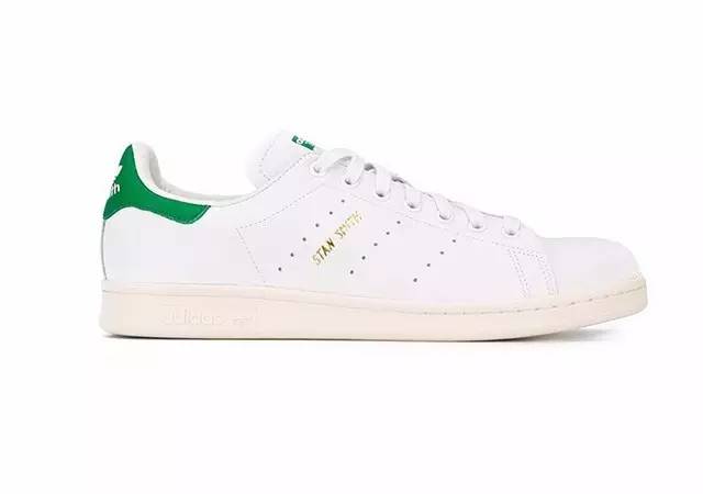 刘雯穿什么鞋,刘雯穿的鞋