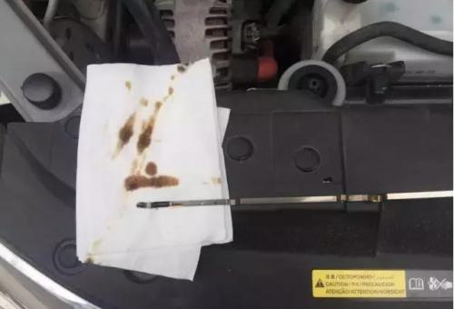 尼桑轩逸6万公里烧机油,骐达轩逸烧机油