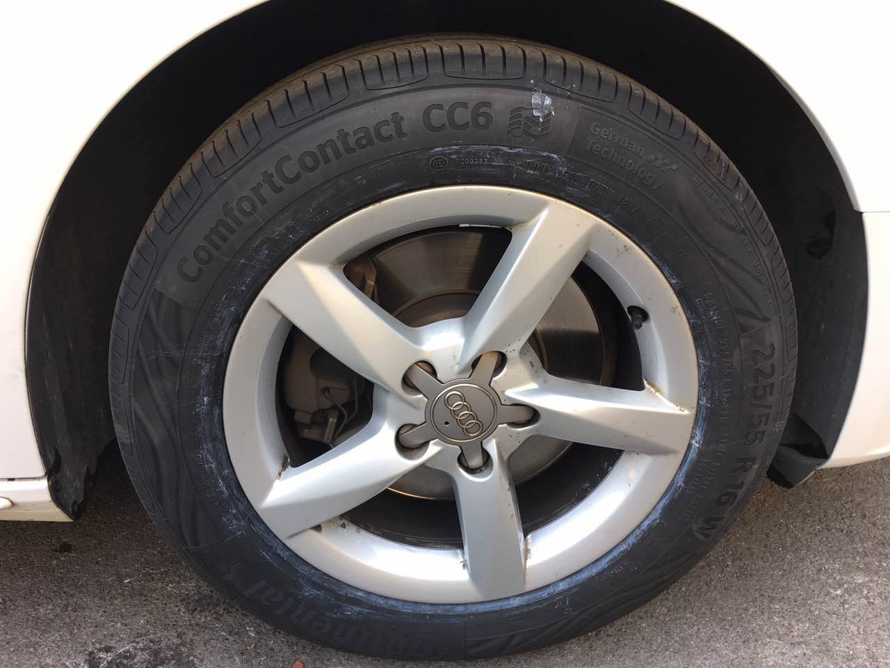 马牌ucj和cc6轮胎哪个实用,4年的马牌cc6轮胎还能用吗