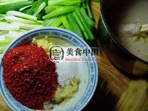 跳水泡菜最简单好吃的做法,萝卜泡菜的家常做法简单又好吃