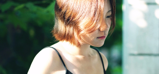 别人的22岁：95后的她，唱出80后的孤绝和勇敢