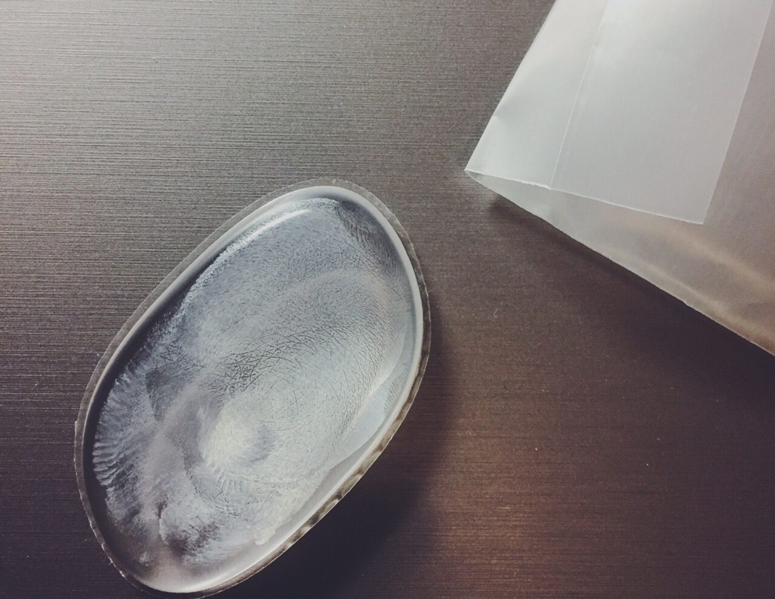 不吸粉的硅胶粉扑,贴肤气垫粉扑