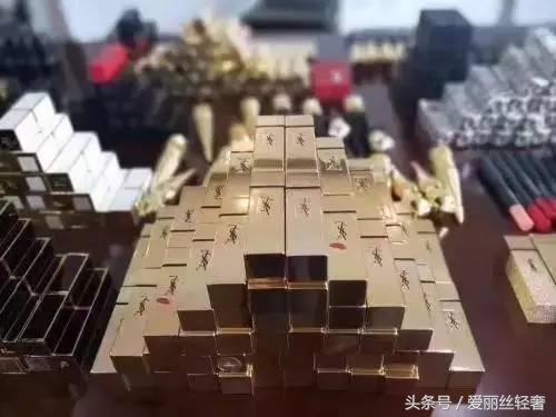 狂买化妆品心理,狂购口红