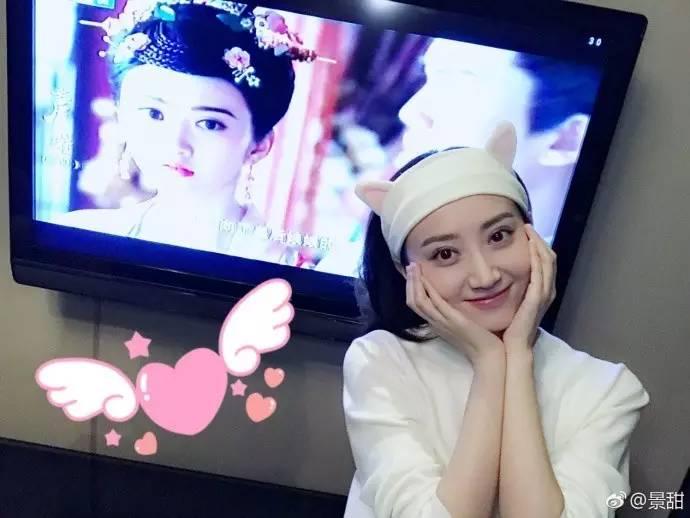 同样是晒素颜，为什么活跃得像高仿的大甜甜洗个脸就能圈粉无数？