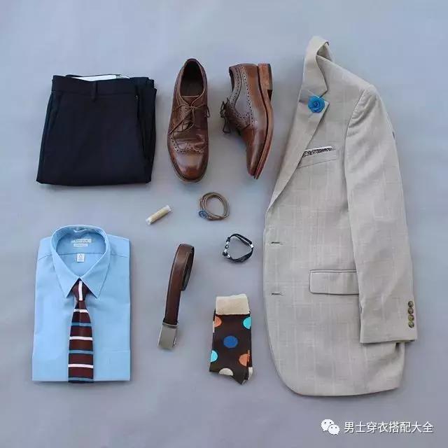 男士休闲西装西裤搭配小白鞋,男士休闲西装搭配什么打底衫