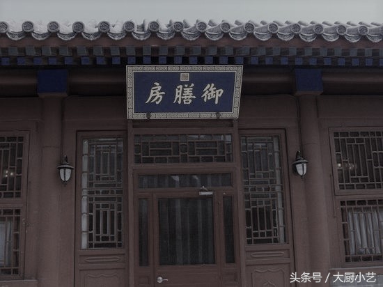 老北京豆汁儿，被外地人称为最“难吃”的京味，却是老北京的命根