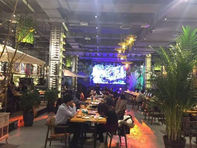 长春有风景的餐厅,在长春有这样一家餐厅你会常去吗