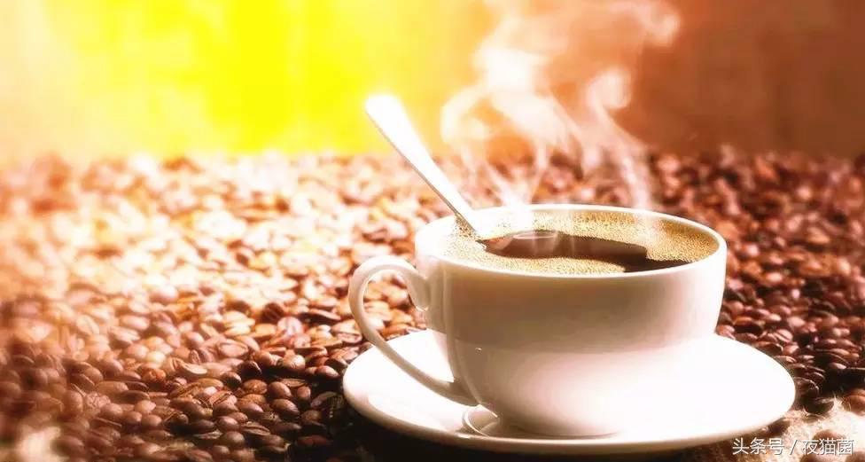 熬夜眼睛肿小妙招,晚睡起来脸肿怎么消肿