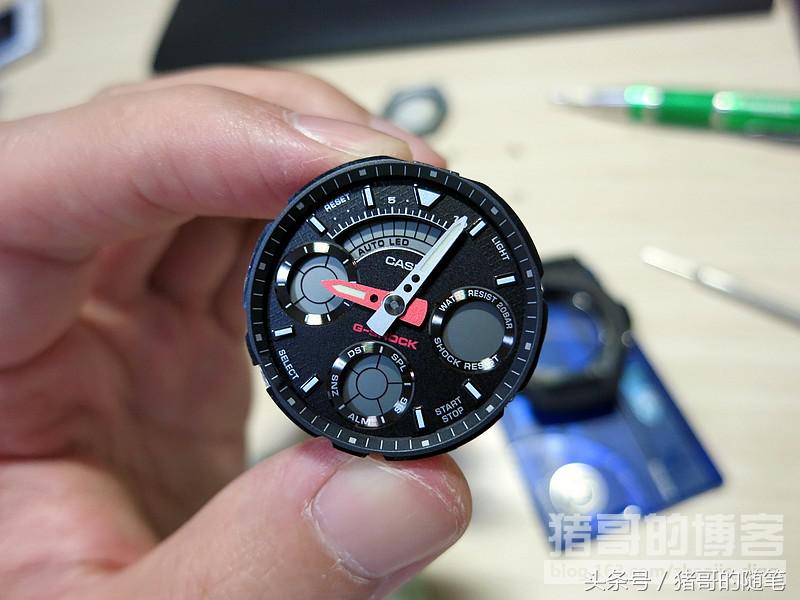 卡西欧g-shockga400换电池,卡西欧手表g-shock怎么换电池