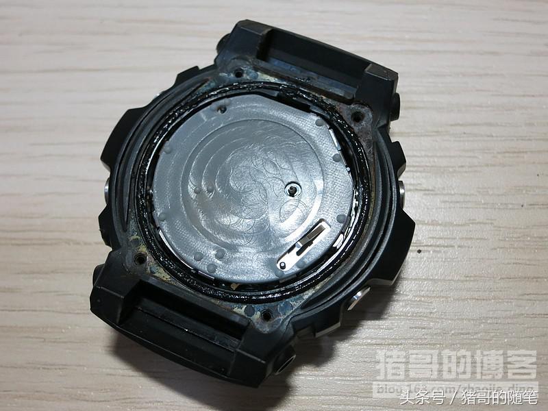 卡西欧g-shockga400换电池,卡西欧手表g-shock怎么换电池
