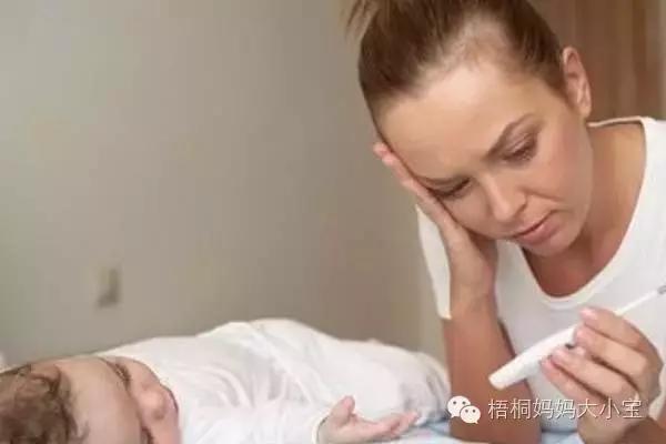 母乳宝宝正常的大便怎样的,母乳宝宝两三天才大便一次正常吗