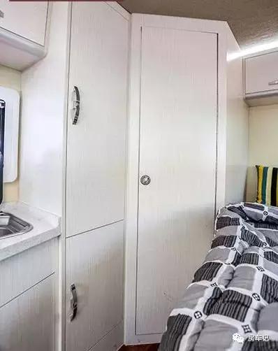 大通v80升顶房车用车体验,法美瑞v80