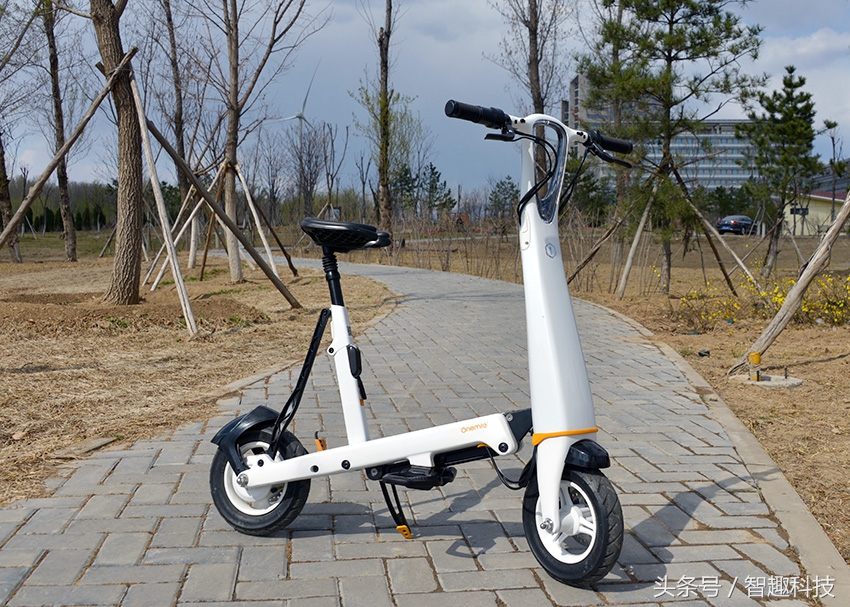 老婆儿子齐上阵视频,入门级电动车测评