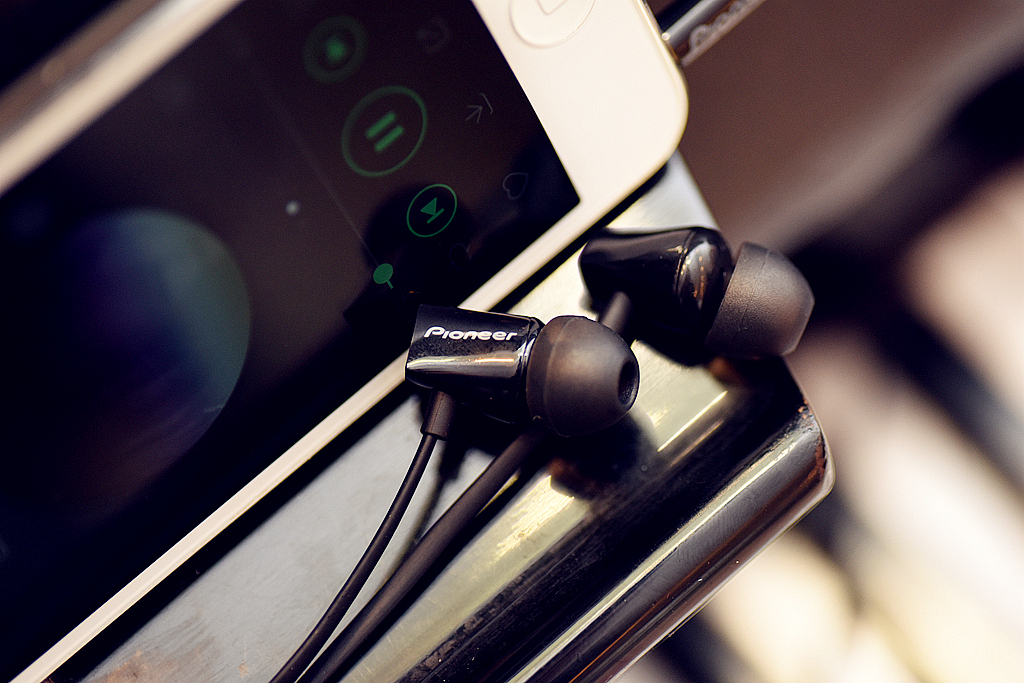 百元级蓝牙耳塞,百元级耳塞