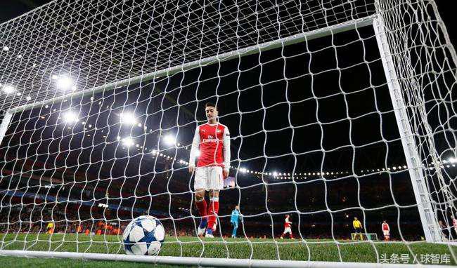 内维尔必杀技合集,内维尔回击完整视频