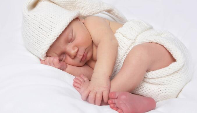 婴儿刚出生5天被确诊,医生检测刚出生几天的宝宝