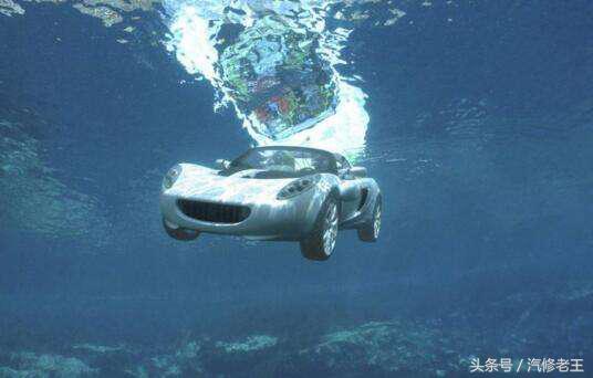 车子落水后为什么打不开门,车落水后车门真的打不开吗