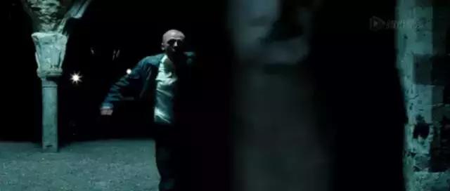 这部重口味、高分喜剧为国人量身订做，却永远不可能引进