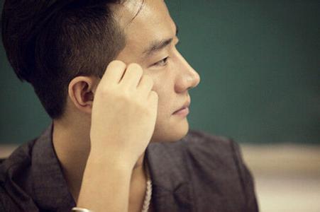 黄轩现实性格,黄轩为什么走红