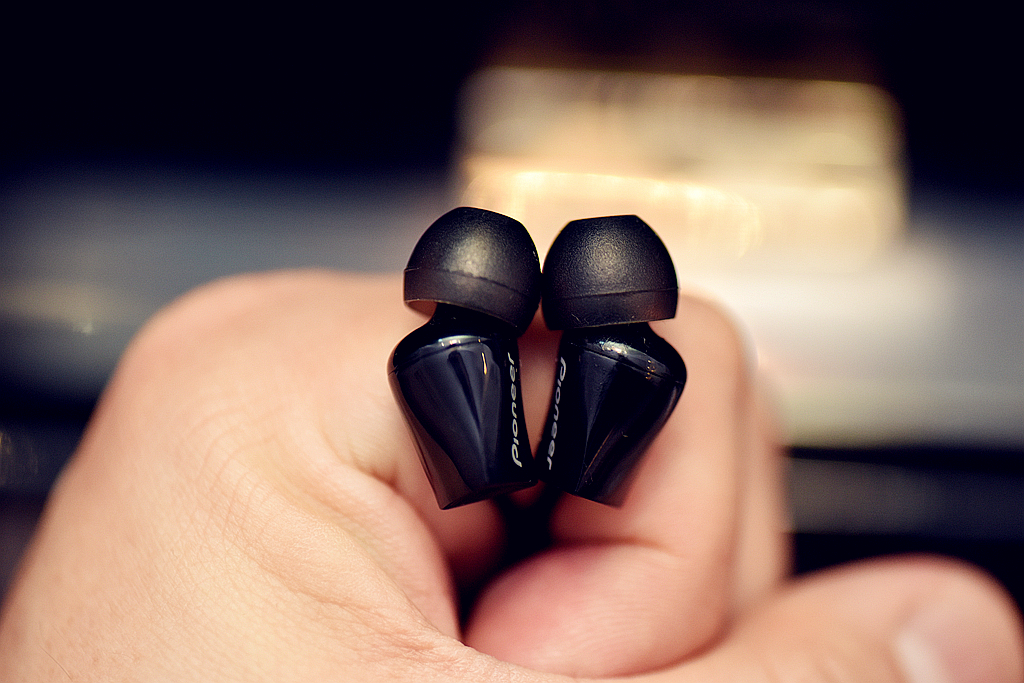 百元级蓝牙耳塞,百元级耳塞