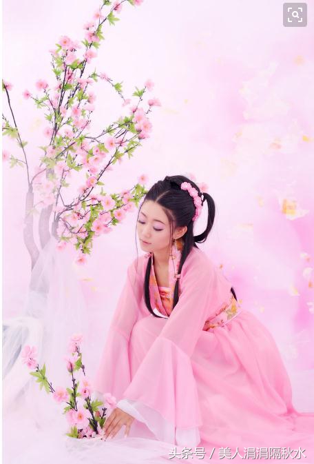 36：狗洞被少爷堵死，云端跳墙逃跑，少爷守株待兔在墙下逮她