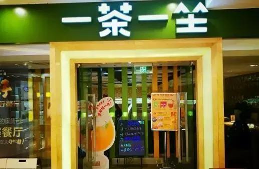 蟹黄豆腐煲的做法步骤,做好吃的蟹黄豆腐煲