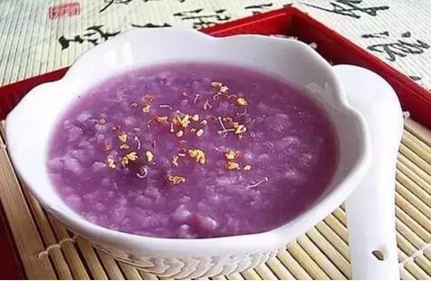 小儿感冒发烧吃什么食物好,小儿感冒发烧吃点什么清淡的