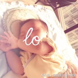 宝宝肋骨外翻医生说佝偻病,婴儿佝偻病腿弯