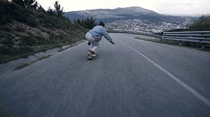 足球比赛假装踢球吓人,足球史上10大假摔