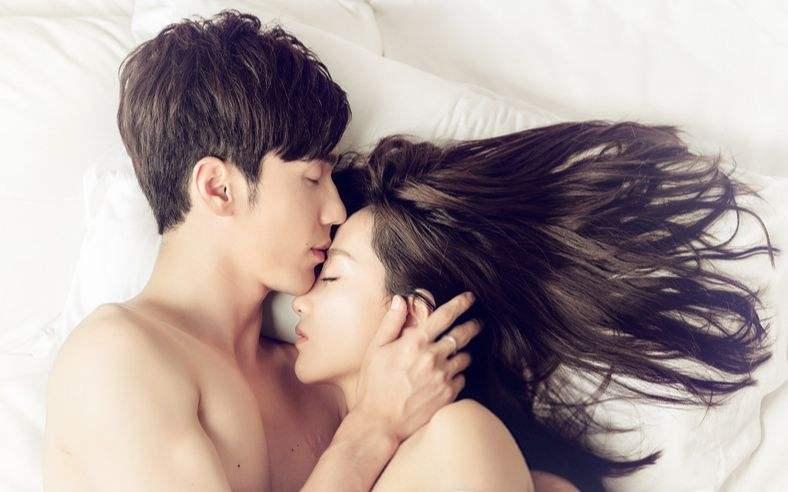 《云巅之上》牧歌：寡言，内心却是一片海