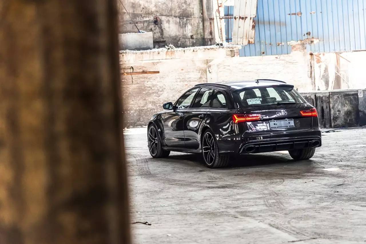 奥迪rs6allroad,全新奥迪rs6avant