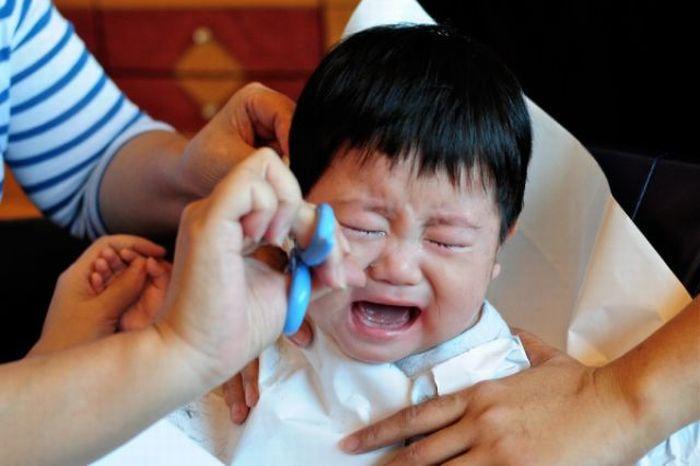 孩子非常抗拒理发怎么引导,宝宝抗拒洗头发怎么办