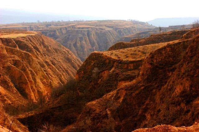 易点通——炉丘山人话易56什么是八卦的空间定态？