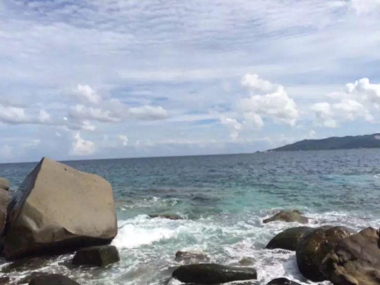 浪在枕边海在眼前——海南三亚行