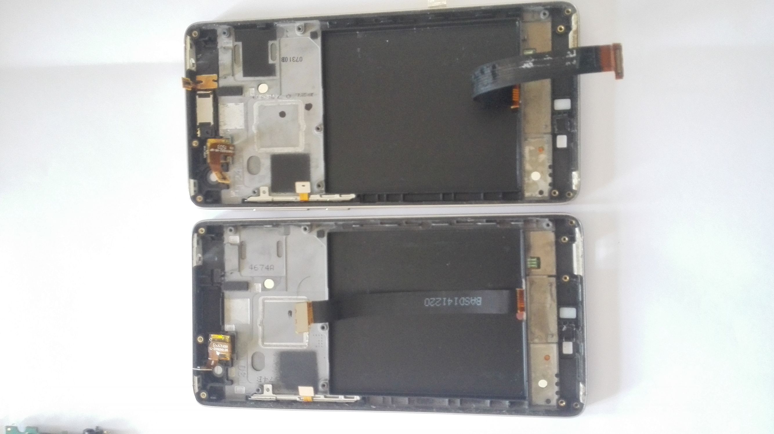 小米10外屏裂了,小米11ultra屏裂了能免费换新吗