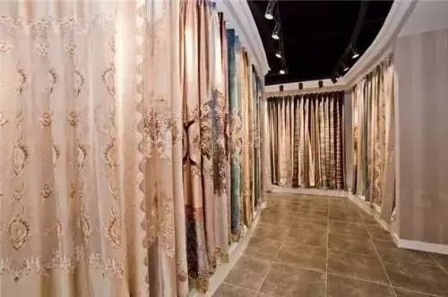 窗帘帘头图案,窗帘帘头款式大气房间